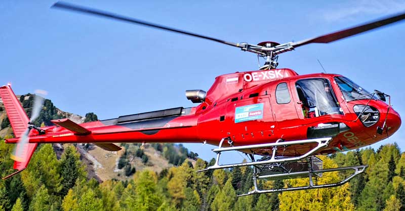 Heli Austria at REAS: a forest firefighting demonstration with an Airbus H125 helicopter