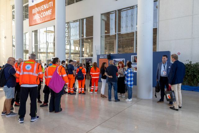 A #REAS2024 torna il “Photo contest REAS", il concorso fotografico per chi ha a cuore la gestione dell'emergenza realizzato in collaborazione con @rrfenaroli . Un'occasione unica per trasmettere in uno scatto lo spirito di volontari e operatori per l'emergenza. ❤

Pronti per mettervi alla prova? 🥇🥈🥉🏆

📷 Ecco il tema della terza edizione: “La mia associazione per l’emergenza: gli ideali, l’impegno quotidiano, lo spirito di gruppo”.

SCOPRI COME PARTECIPARE ➡️ sito di REAS

#gestionemergenza #fotografia #fotografie #fotoshooting #foto #contestfoto #contestfotografico #volontariato #protezionecivile #primosoccorso #antincendio #antincendioboschivo #fiere #montichiari